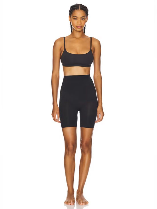 SKIMS Other - SKIMS Seamless Sculpt Mid Waist Mid Thigh Short - Onyx